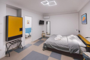Double bedroom apartment across Ortigia